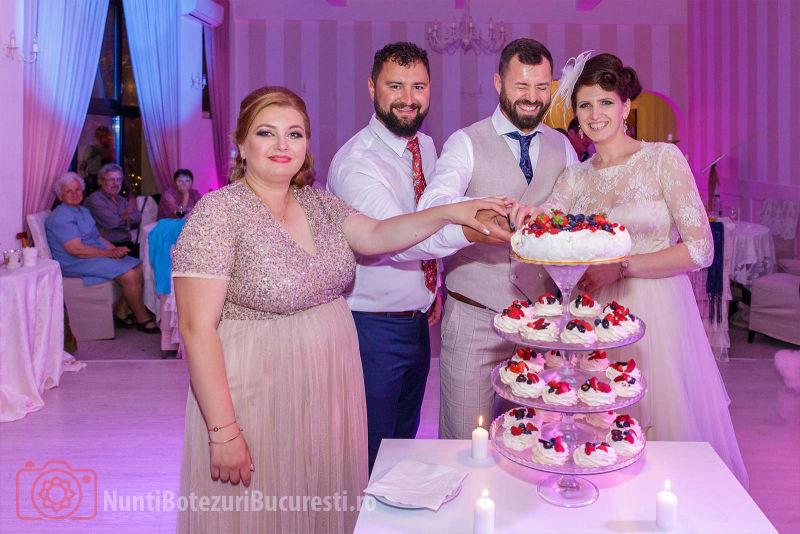 foto nunta Iulia&Narcis petrecere tortul mirilor